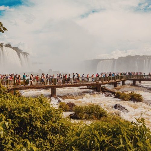 Travel Guide: Iguaçu Falls and Foz do Iguaçu in Brazil